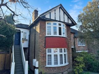 Spacious 3BR Home in Heart of Wimbledon - Londra - 9