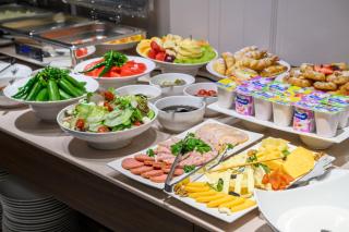 Consti Hotel Tashkent - - 7