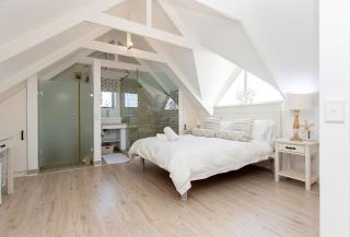 Beachfront, lagoon view, BBQ overlooking lagoon - 5