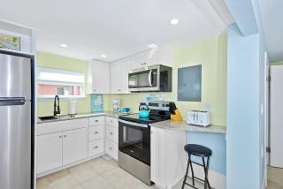 Island Paradise 5 by Sun Palace - Fort Myers Beach - 1