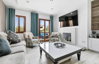 3bed Villa , Heated Swimming Pool , Mountain Views - Kouklia - 7