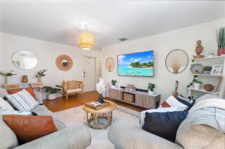 Boho Paradise W Heated Saltwater Pool & Suite - West Palm Beach - 9