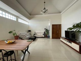 Moderne, cosy, calme et central - une perle rare ! - 0