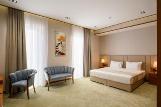 Consti Hotel Tashkent - - 9