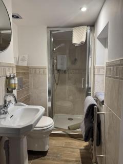 Cottage Lodge Hotel - 8