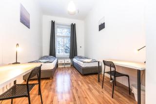 Legerova Apartments - 1