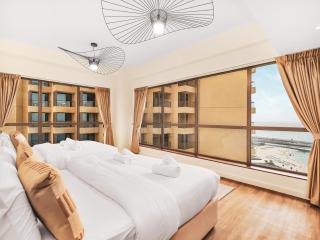 New! JBR Beachfront with Panoramic Dubai Eye Views - 1