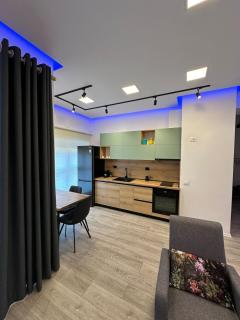 Sunflower Apartment - Tirana - 6