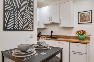 Stylish Belfast 2 Bedroom Apartment - Belfast - 2