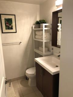 Chic Toronto Blue Jays Getaway - 1