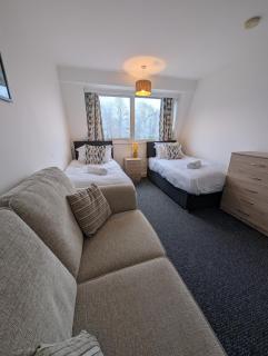 Spacious apartment sleeps 6 - Uni, sports, trades - Nottingham - 6