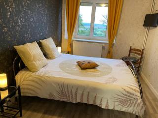 Gîte au calme avec vue sur la campagne, parking et recharge électrique - FR-1-584-370 - Mont-lʼÉtroit - 4