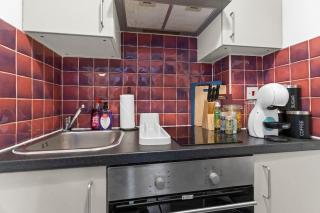 Affordable Studio, 1, 2 and 3 Bed Apartments in E14 - Londra - 6