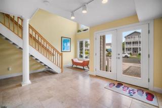 Direct Ocean Front Townhouse! An oceanside gem perfect for any vacation! - Brigantine - 6