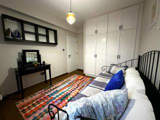 Cheerful and cozy Bungalow with pool and fireplace - Athalassa - 3