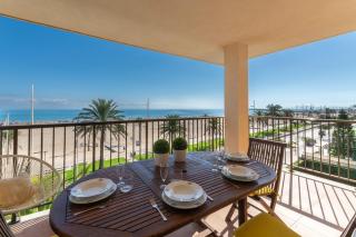 Primera linea de playa, tu hogar lejos de casa - Playa de Gandia - 4