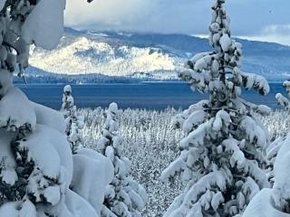 Enviable Lake Mountain Views Wth Waterfall - South Lake Tahoe - 5