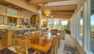 Enviable Lake Mountain Views Wth Waterfall - South Lake Tahoe - 2