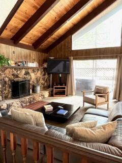 Close To Heaven With Hot Tub, Wet Bar Game Room - South Lake Tahoe - 8
