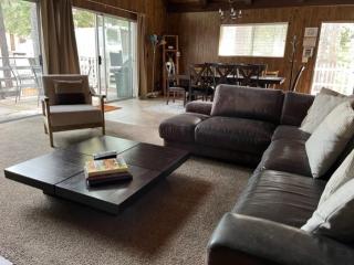 Close To Heaven With Hot Tub, Wet Bar Game Room - South Lake Tahoe - 3