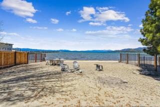 Private Beach, Close To Everything - South Lake Tahoe - 4