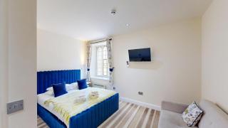High Tor Hotel - Matlock - 8