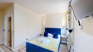 High Tor Hotel - Matlock - 5