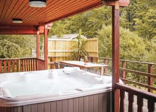 Herons Lake Retreat - Caerwys - 6