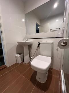 Modern Condo 5mins to MRT near DMK,Chatuchak - Bangkok - 1