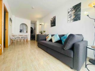 Tolle Wohnung mit 2 Schlafzimmern, Balkon und Pool - Torrevieja - 4