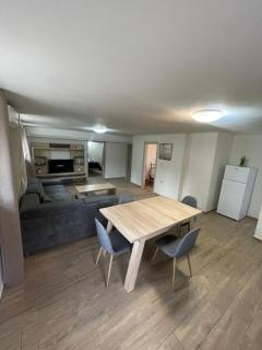 Manolis Stone House - 6
