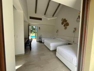 Roomy 4BR Villa with Pool at Mesa de Yeguas - 6