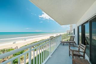 Oceanfront corner views with wrap around balcony and complex pool - New Smyrna Beach - 2
