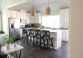 Luxury Home Near Kyle Field & Expo Center - Bryan - 1