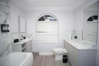 Buckingham Palace 4BR 3BA House - Londra - 2