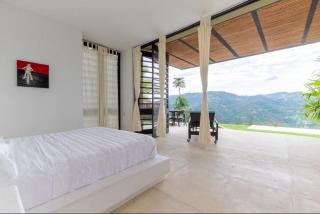 Majestic 4BR Villa with Pool at Mesa de Yeguas - Anapoima - 3
