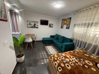 Waves & Wonders Stay - Durazzo - 8