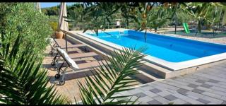 Apartments Olive trees - Jezera - 0