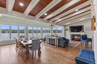 Little Acorn Luxury - Mooresville - 0