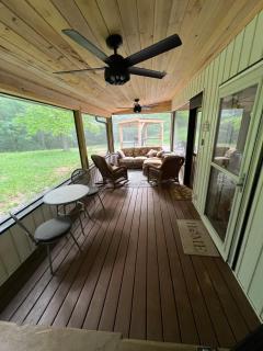 The Lakeside Escape - 7