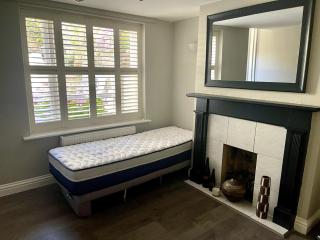 Stylish Garden Apartment in Central Cheltenham - 7