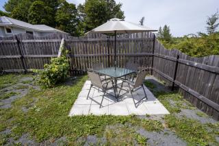 Beautiful Home on Sunny Acreage - Lunenburg - 6