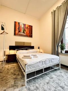 AmaMolto Train Station - Opole - 1