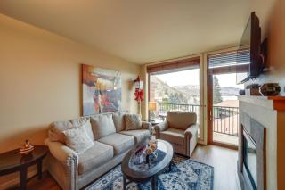 Chelan Home Views, Pool, Hot Tub, and Beach Access - 8