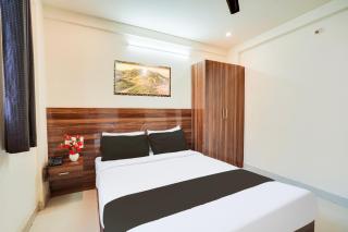 Hotel O S. Nandhi Residency - Bangalore - 8