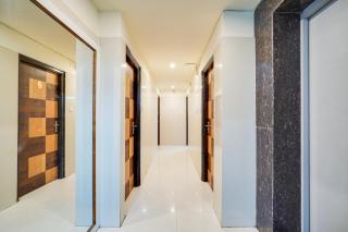 Hotel O S. Nandhi Residency - Bangalore - 9