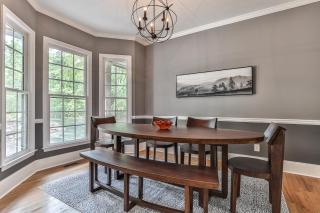 Big Sky - Pet Friendly Big Canoe GA Cabin-Modern amenities, hot tub, pet friendly, mountain views, access to lakes, golf courses - Afton - 1