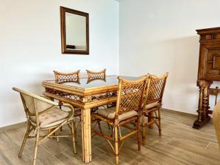 Apartment Salou with a spectacular view of the sea - Salou - 4
