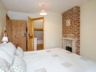 The Stable - Foxham - 3