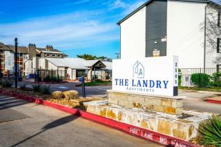 The Landry 174 Spacious and Cozy 2 Bedroom 2bth - 2
